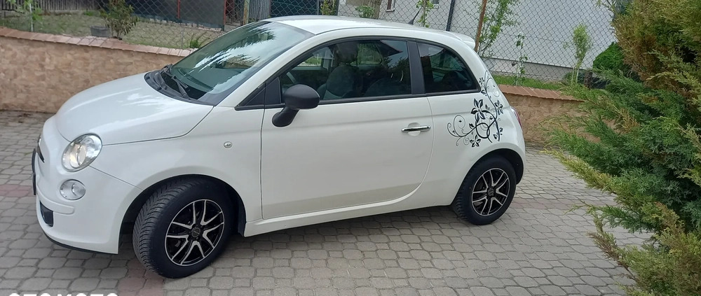 Fiat 500 cena 24900 przebieg: 80600, rok produkcji 2008 z Lublin małe 352